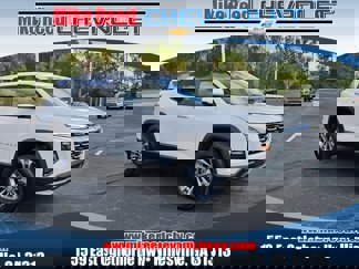 New 2025 Chevrolet Equinox LT image 1