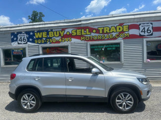 Used 2016 Volkswagen Tiguan S image 1