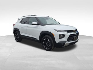 Used 2022 Chevrolet TrailBlazer LT w/ Driver Confidence Package image 1