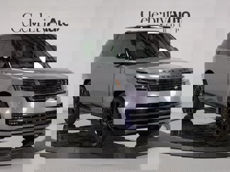 Used 2024 Land Rover Range Rover SE image 1