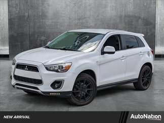 Used 2013 Mitsubishi Outlander Sport SE image 1