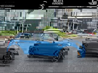 Used 2023 MINI Cooper S image 1