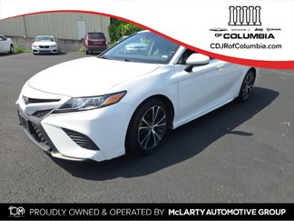 Used 2018 Toyota Camry L image 1