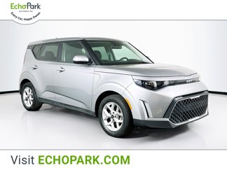 Used 2023 Kia Soul LX w/ LX Technology Package image 1