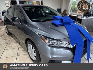 Used 2020 Nissan Versa S image 1