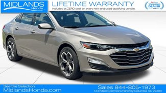 Used 2022 Chevrolet Malibu LT image 1