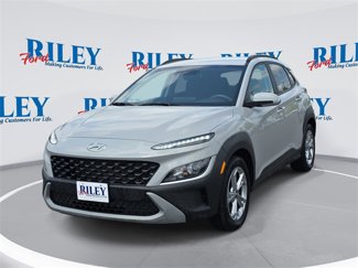 Used 2022 Hyundai Kona SEL image 1