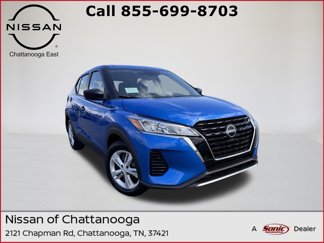 New 2025 Nissan Kicks Play S image 1