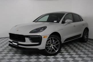 Certified 2025 Porsche Macan image 1