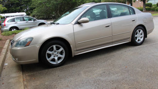 Used 2006 Nissan Altima 3.5 SL image 1