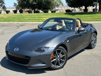 Used 2016 MAZDA MX-5 Miata Grand Touring image 1