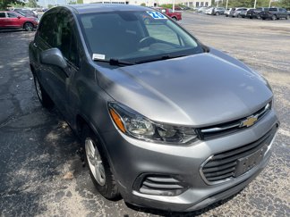 Used 2020 Chevrolet Trax LS w/ Tint and Cruise Package image 1