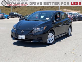 Used 2023 Nissan Leaf S image 1