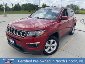 Used 2019 Jeep Compass Latitude w/ Cold Weather Group image 1