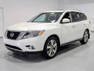 Used 2016 Nissan Pathfinder Platinum w/ Family Entertainment Package image 1