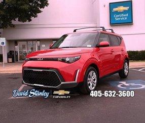 Used 2023 Kia Soul LX image 1