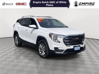 Used 2022 GMC Terrain SLT w/ Tech Package image 1