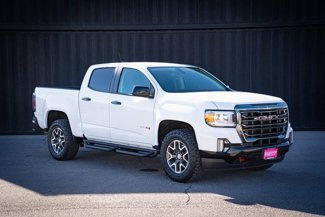 Used 2022 GMC Canyon AT4 w/ Trailering Package image 1