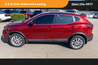 Used 2020 Nissan Rogue Sport SV image 1