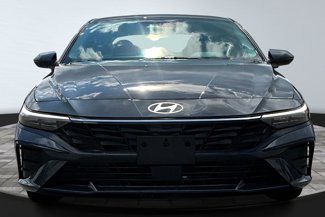 Used 2025 Hyundai Elantra Limited video 2