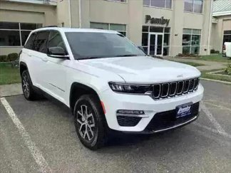 New 2025 Jeep Grand Cherokee Limited w/ Trailer Tow Package image 1