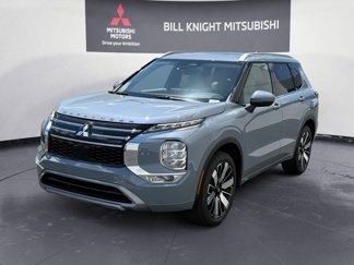 New 2025 Mitsubishi Outlander SEL image 1