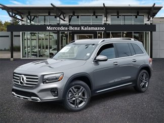 Used 2024 Mercedes-Benz GLB 250 4MATIC image 1
