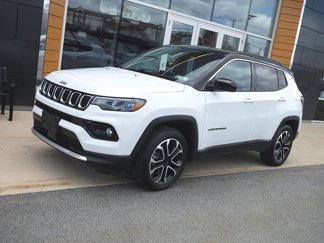 Certified 2024 Jeep Compass Limited image 1