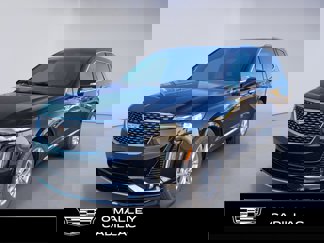 New 2025 Cadillac XT6 Luxury image 1