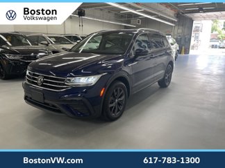 Certified 2022 Volkswagen Tiguan SE image 1