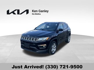 Used 2018 Jeep Compass Latitude image 1