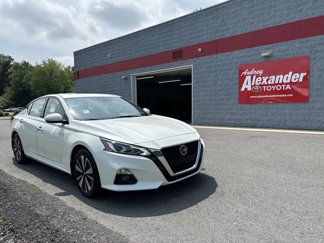 Used 2019 Nissan Altima 2.5 SV image 1