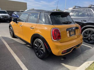 Used 2016 MINI Cooper S video 3