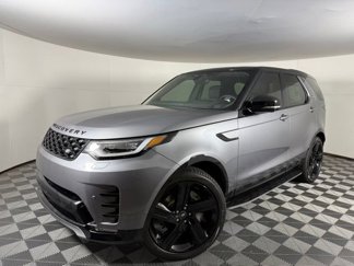 New 2025 Land Rover Discovery Dynamic SE image 1