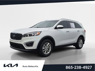 Used 2018 Kia Sorento LX image 1