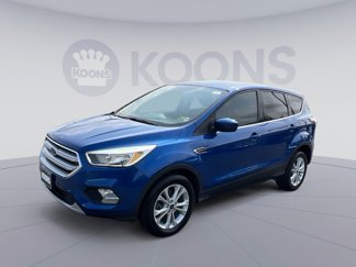 Used 2017 Ford Escape SE image 1