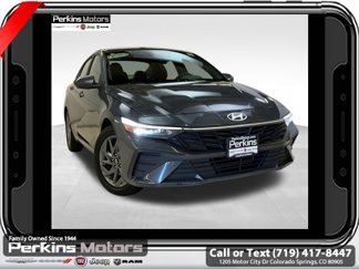 Used 2024 Hyundai Elantra SEL image 1