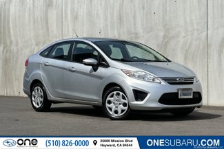 Used 2013 Ford Fiesta SE image 1