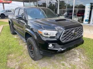 Used 2022 Toyota Tacoma TRD Sport image 1