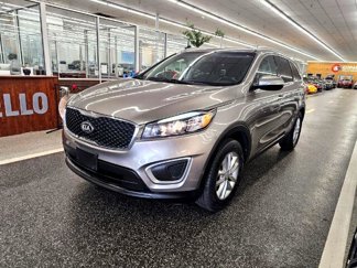 Used 2016 Kia Sorento LX w/ LX Convenience Package image 1
