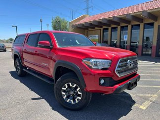 Used 2017 Toyota Tacoma TRD Off-Road image 1