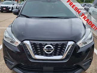 Certified 2020 Nissan Kicks SV image 1