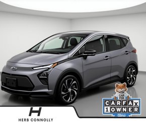 Used 2022 Chevrolet Bolt LT w/ Infotainment Package image 1