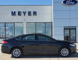 Used 2018 Ford Fusion S image 1