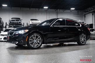 Used 2019 BMW 330i xDrive Sedan w/ Convenience Package image 1