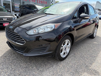 Used 2014 Ford Fiesta SE image 1