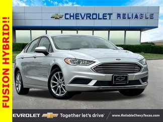 Used 2017 Ford Fusion S image 1