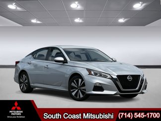 Used 2021 Nissan Altima 2.5 SV image 1