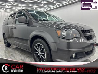 Used 2019 Dodge Grand Caravan GT image 1