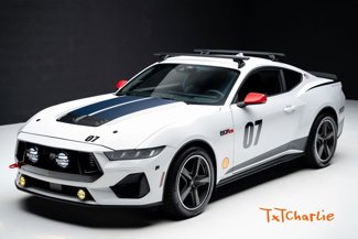Used 2024 Ford Mustang GT Premium image 1